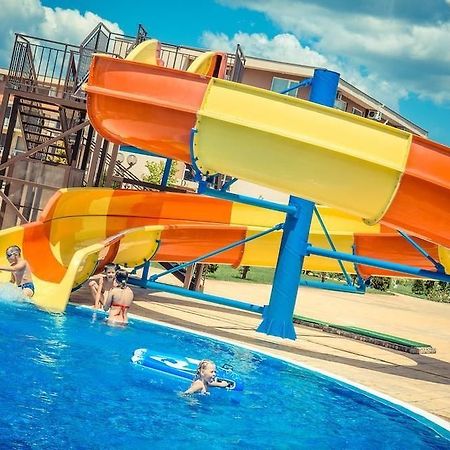 Holiday Fort Golf Club Sunny Beach Exterior photo