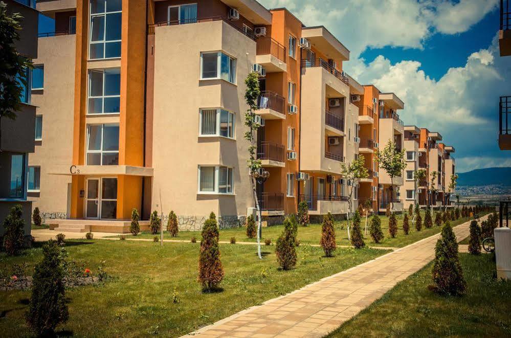Holiday Fort Golf Club Sunny Beach Exterior photo